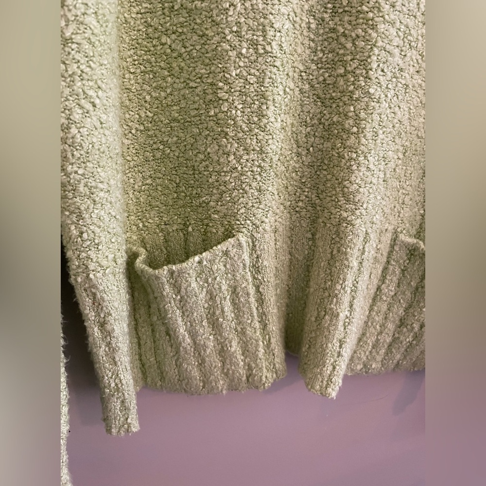 Northcrest Lime Green Fuzzy Collared Sweater With Pockets - Picture 4 of 5